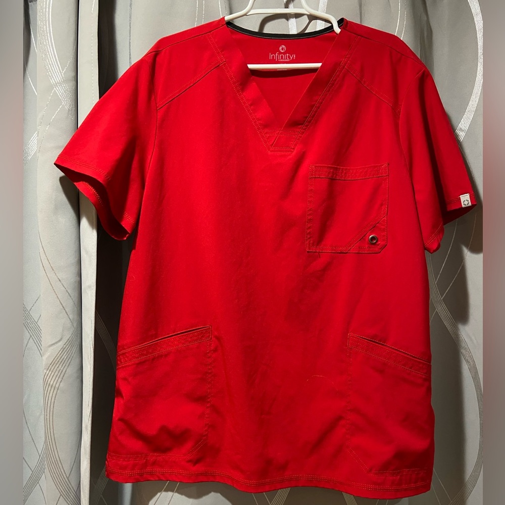 Men’s Scrub Top